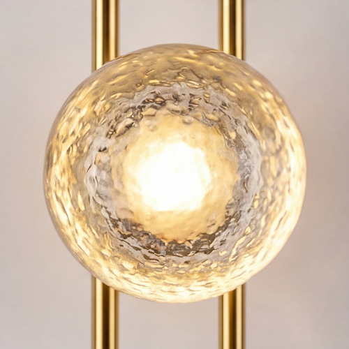 The Double Rod Globe